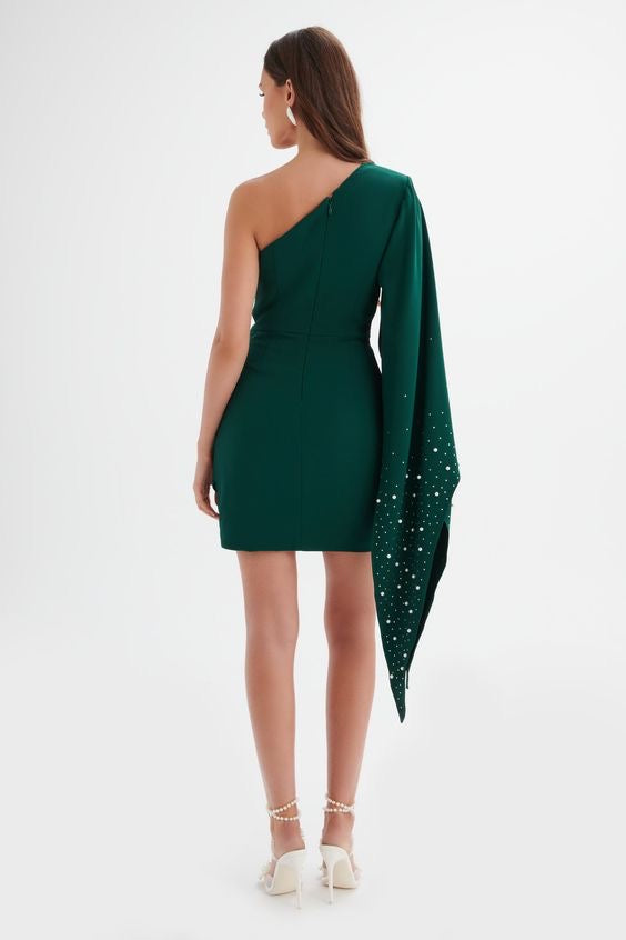 Emerald Elegance One-Shoulder Dress