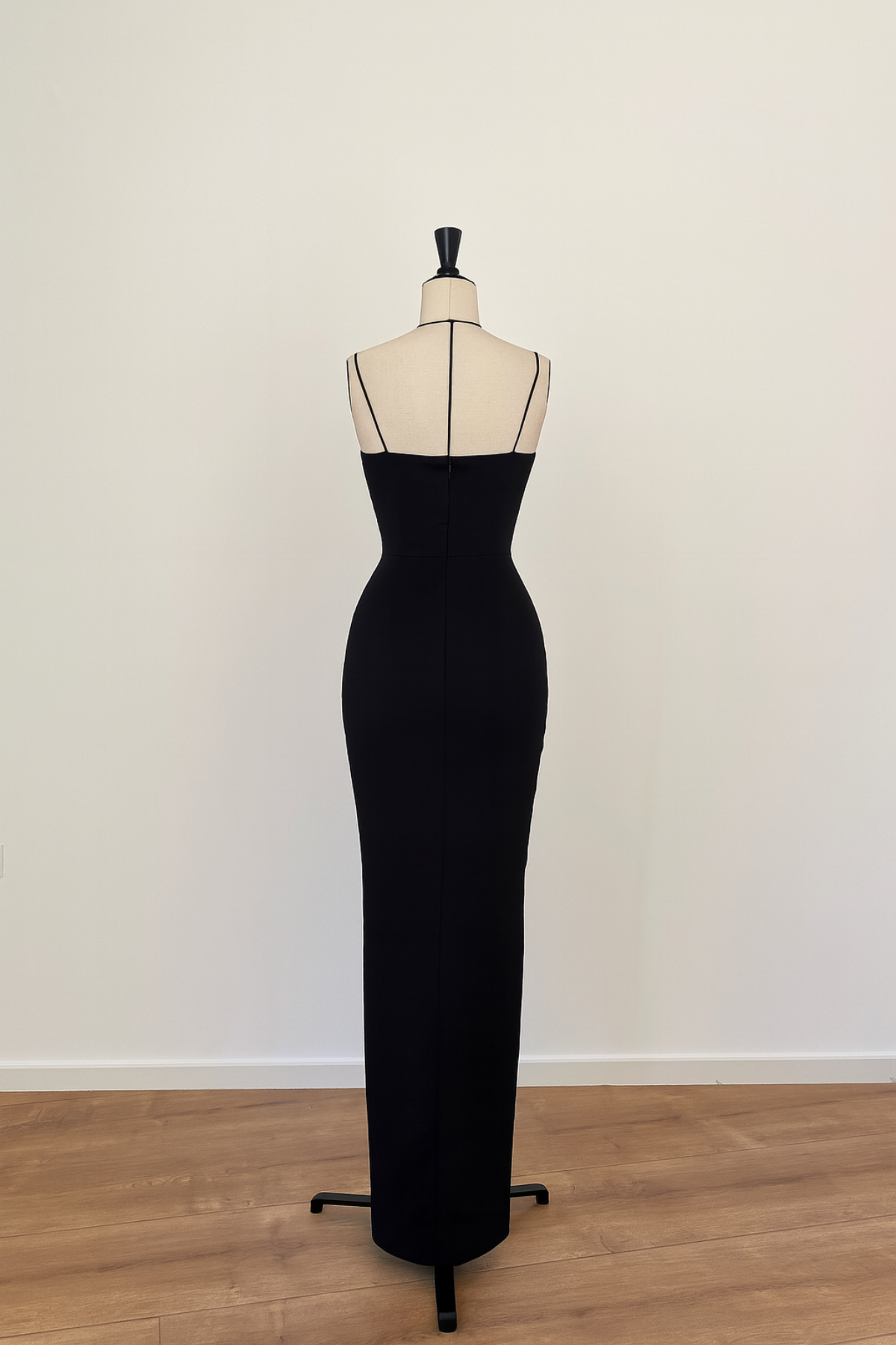 Lustrous Black Wave Tube Dress