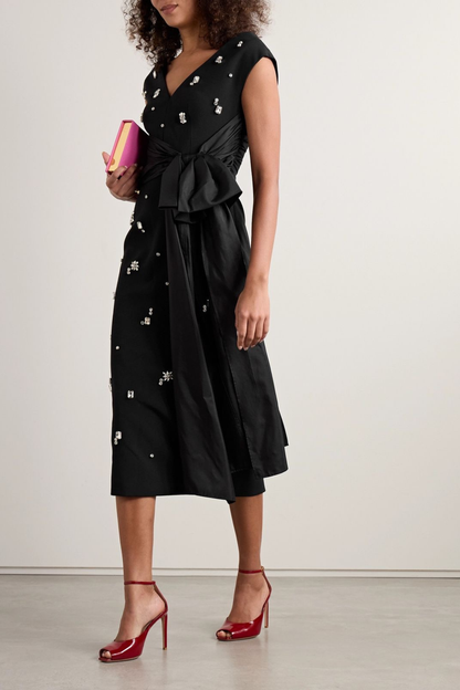 Regal Black Bow Embellished Dress